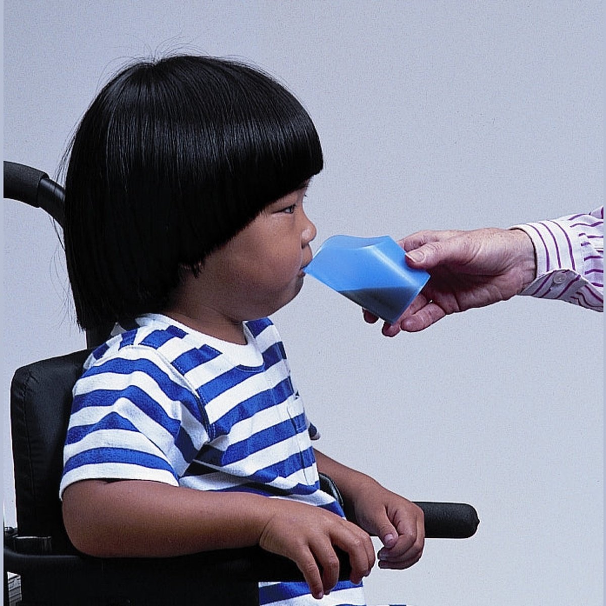 Small Flexi Cups (1 ounce)  ARK Therapeutic